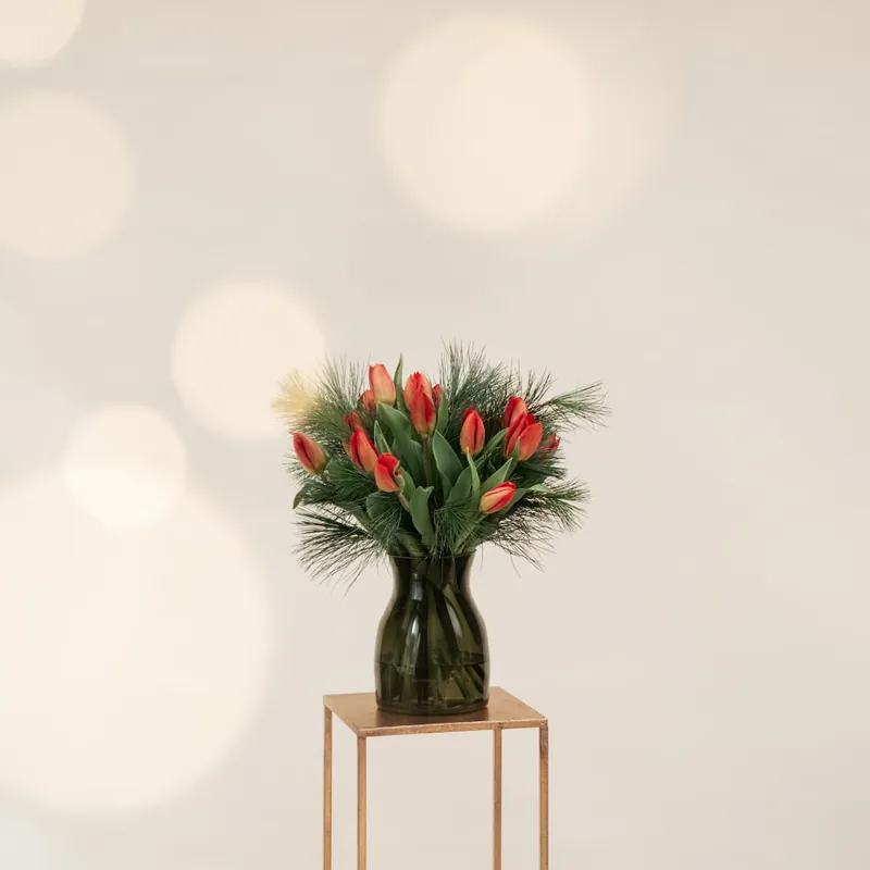 Navidad Esencial - Ramo de Tulipanes Súper Precio