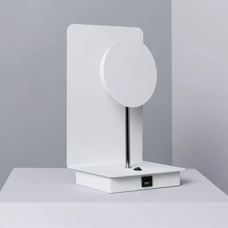Profesional Lámpara de Mesa de Metal Sombong