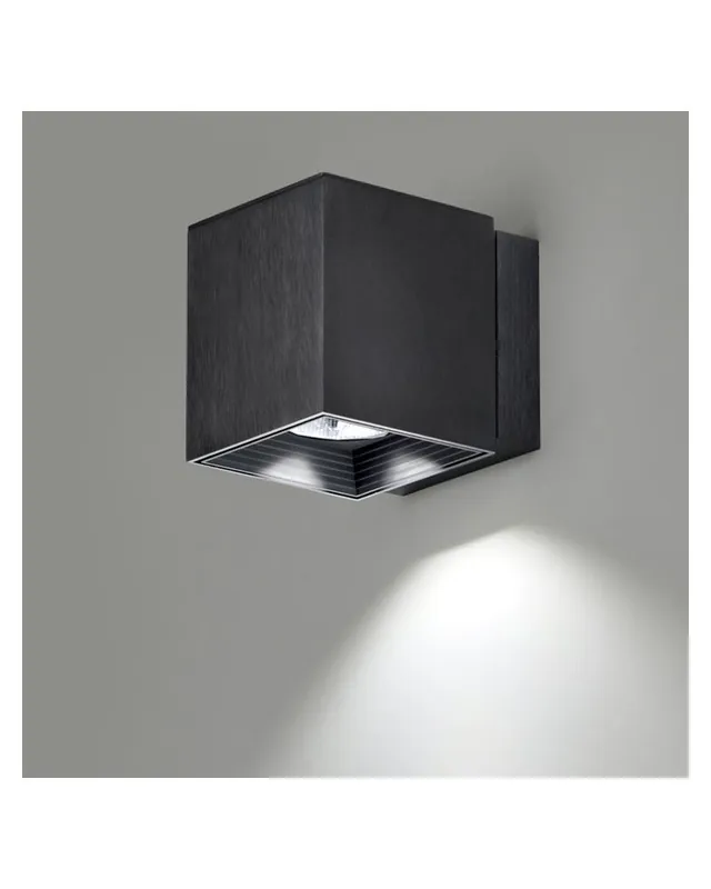Últimas Unidades Aplique luz inferior/superior 8cm cubo aluminio LED 9,3W 2700K 665Lm regulable