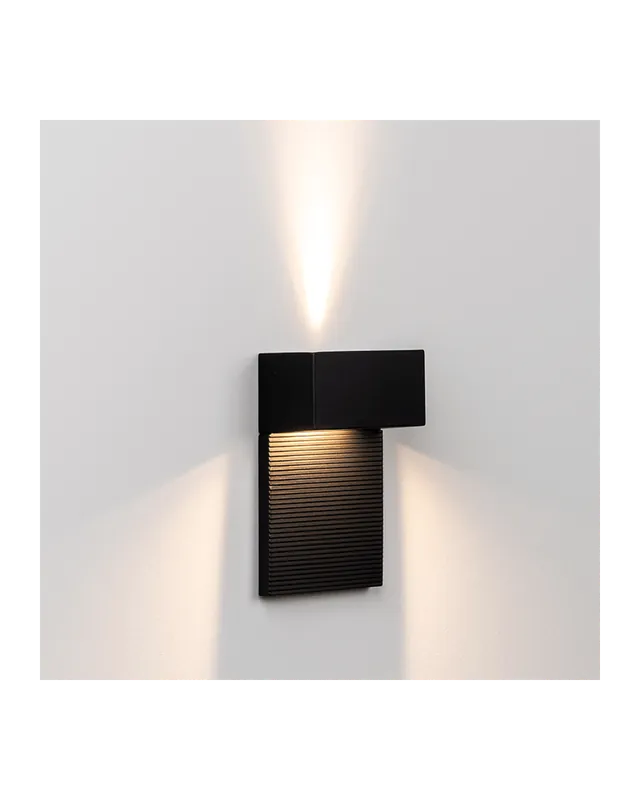Aplique 11X15cm rectangular aluminio regulable 1xG9 luz superior e inferior Imprescindible (Must-Have)