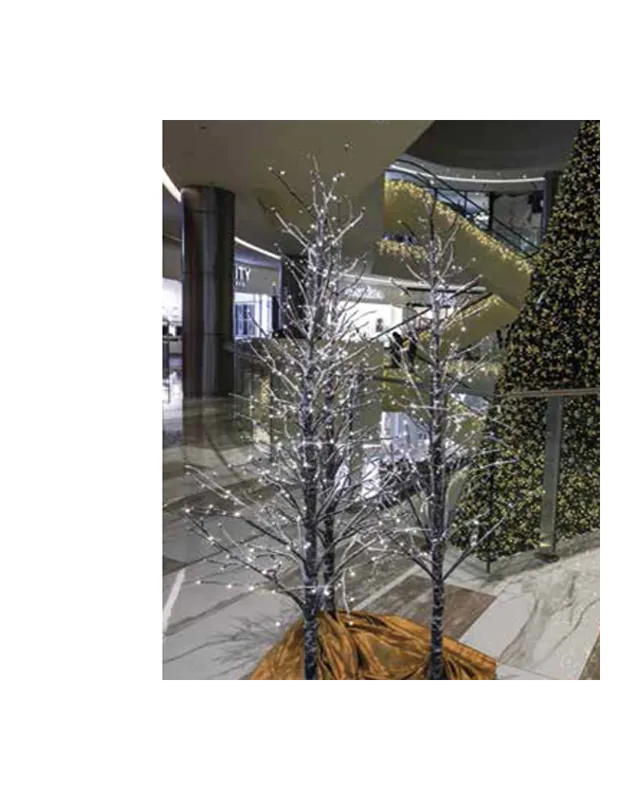 Árbol Nevado LED de 2,1m de luz cálida iluminado por 306 leds Oferta De Temporada