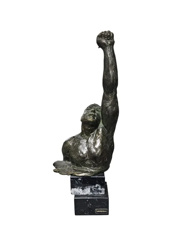 Precio De Fábrica Urregui Escultura Campeón