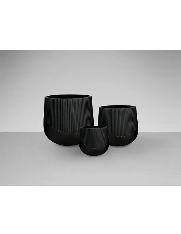 Kioto Set 3 Maceteros Negro Schuller Pedido Al Por Mayor