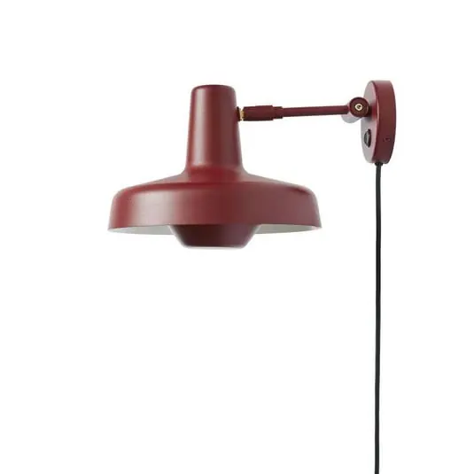 Arigato Aplique de Pared Extra Short Red - Grupa Máxima Calidad