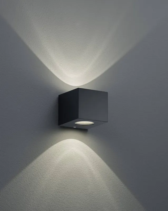 Mayoreo Trio Cordoba Aplique de pared exterior LED de plástico negro mate R282