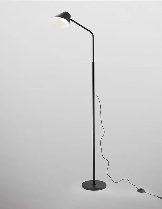 Esino, Lámpara de Pie 1 Luz Negro Schuller Oferta Limitada