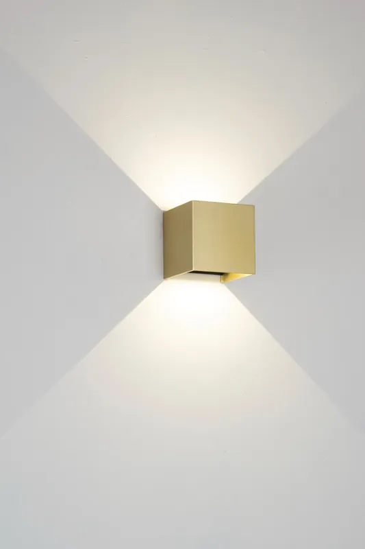 APLIQUE LED 12W 2700K DAVOS ORO Precio Rebajado
