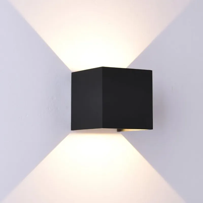 Auténtico APLIQUE EXTERIOR LED DAVOS NEGRO