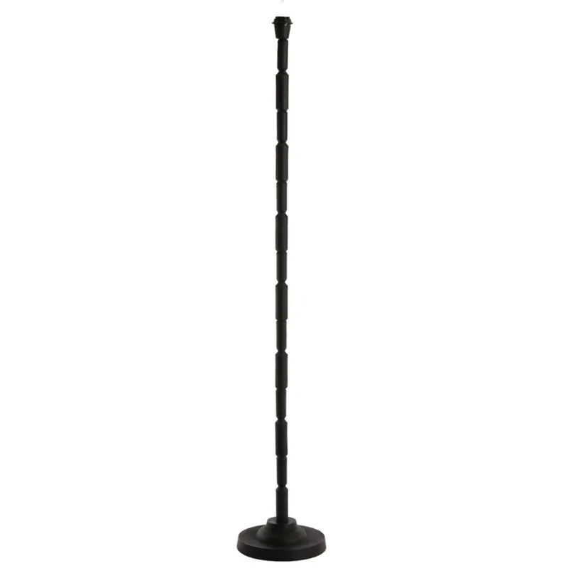 Lámpara de pie negra de estilo moderno y fabricada en metal, perfecta para cualquier espacio. ✓ Envío gratis desde 50 € ✓ 2 años de garantía. Alta Calidad