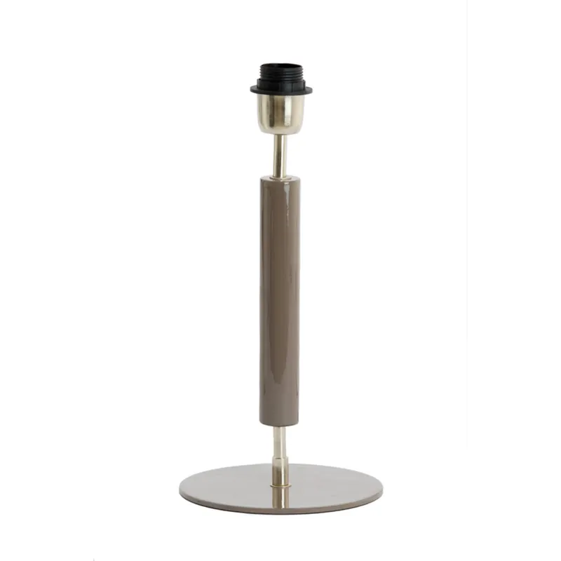 Nueva Colección Lámpara de mesa gris de estilo moderno y fabricada en metal. Ideal para cualquier espacio. ✓ 2 años de garantía ✓ Envío gratis desde 50 €