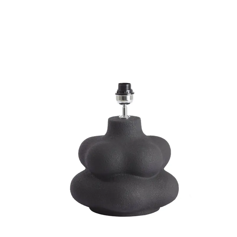 Lámpara de mesa negra de cerámica con diseño art déco, perfecta para cualquier espacio moderno. ✓ Envío gratis desde 50 € ✓ 2 años de garantía Venta Final