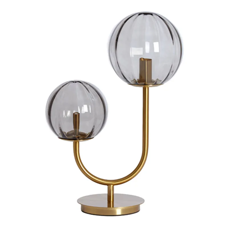 Oferta Especial Lámpara de mesa retro dorada con vidrio acanalado Light and Living Magdala
