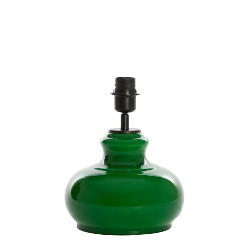 Descubre la lámpara de mesa verde de estilo vintage, elaborada en vidrio de alta calidad. Añade elegancia a tu hogar. ✓ Entrega rápida ✓ 2 años de garantía Garantía Incluida