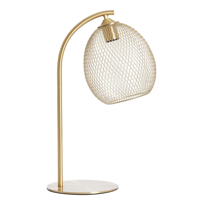 Lámpara de mesa dorada Moroc de Light & Living, elegante y moderna, perfecta para tu oficina. ✓ Envío gratis desde 50 € ✓ 2 años de garantía. Liquidación