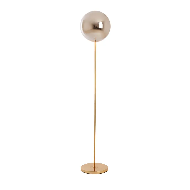 Lámpara de pie dorada con acabado vintage, perfecta para cualquier rincón. Aporta elegancia a tu hogar con dos años de garantía y envío gratis desde 50 €. ✓ Envío gratis desde 50 € ✓ 2 años de garantía Envío Exprés