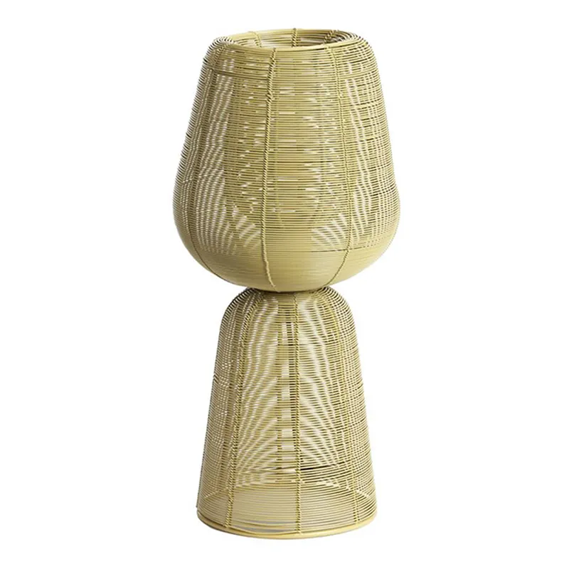 Favorito De Clientes Lámpara de mesa verde de estilo Japandi, fabricada en metal y perfecta para cualquier espacio. ✓ Envío gratis desde 50 € ✓ 2 años de garantía
