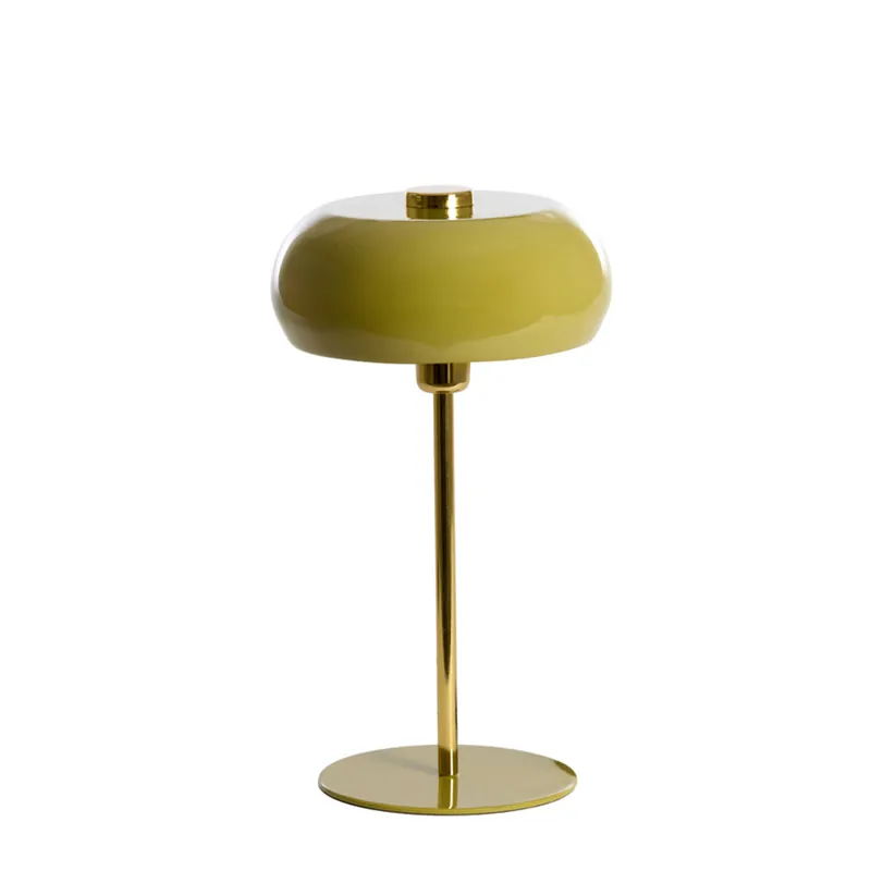 Lámpara de mesa verde de estilo vintage en metal, ideal para cualquier habitación. ✓ Envío gratis desde 50 € ✓ 2 años de garantía. Oferta De Temporada