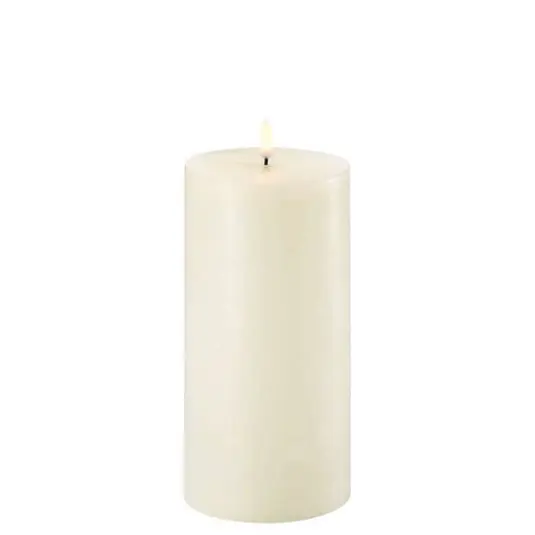 Pilar LED 10,1x20 cm Ivory - Uyuni Lighting Marca Reconocida