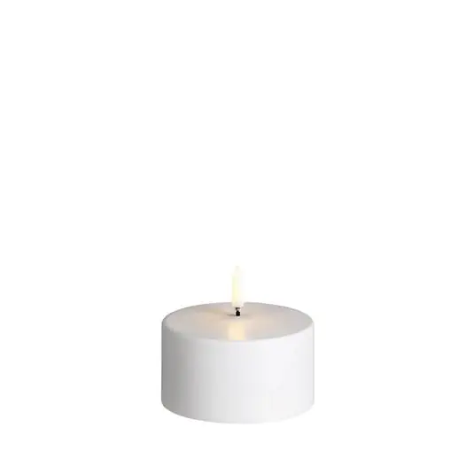 Disponible Ahora Outdoor Pilar LED 8,4x5 Blanco - Uyuni Lighting